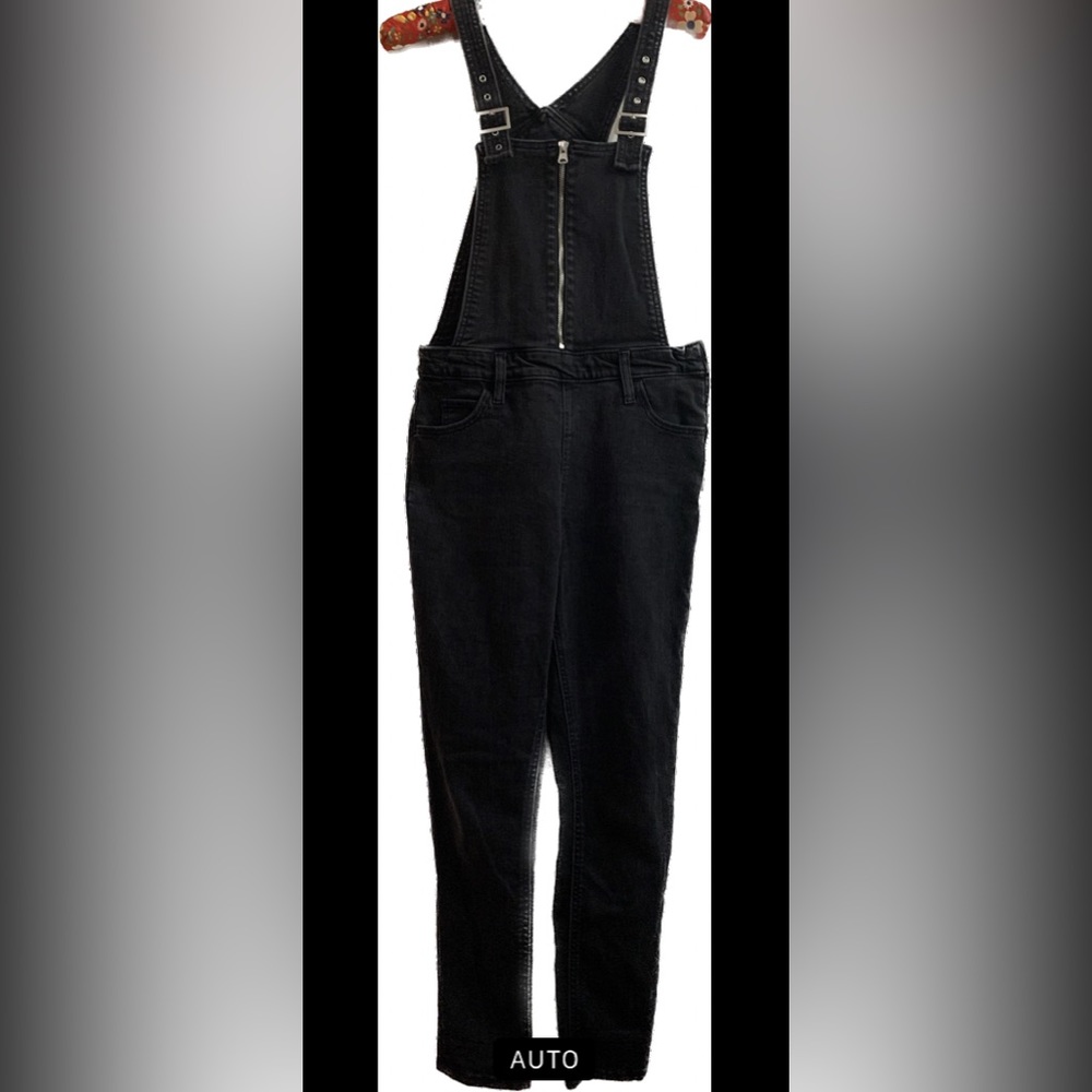 Levi’s Overalls Skinny Jean